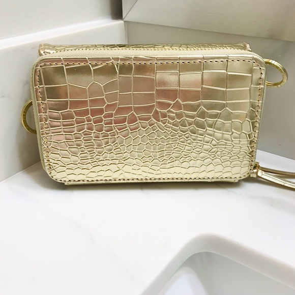 🆕🔥SIMPLY SOUTHERN SUPER CHIC&BEAUTIFUL GOLD COLORED WRISTLET AND OR CROSSBODY - Picture 6 of 14